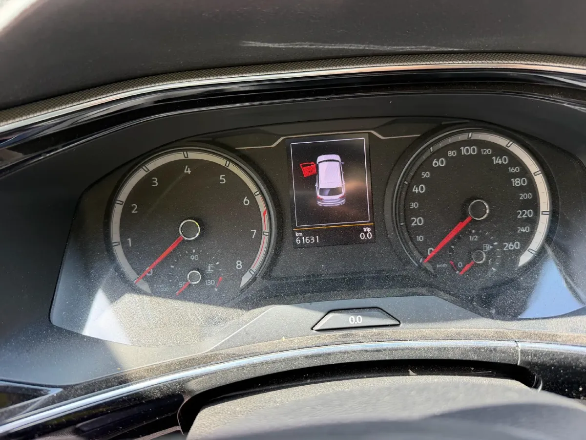 2019 MINI CLUBMAN 1.5T 102HP L3 6AT,autocango,china used car exporter,china ev exporter,chinese used car exporter,chinese used ev exporter