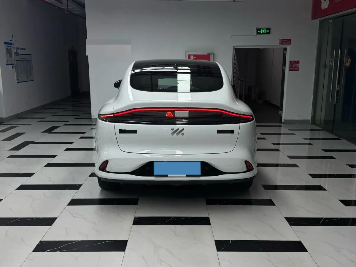 2025 IM LS6 BEV 75KWH,autocango,china used car exporter,china ev exporter,chinese used car exporter,chinese used ev exporter