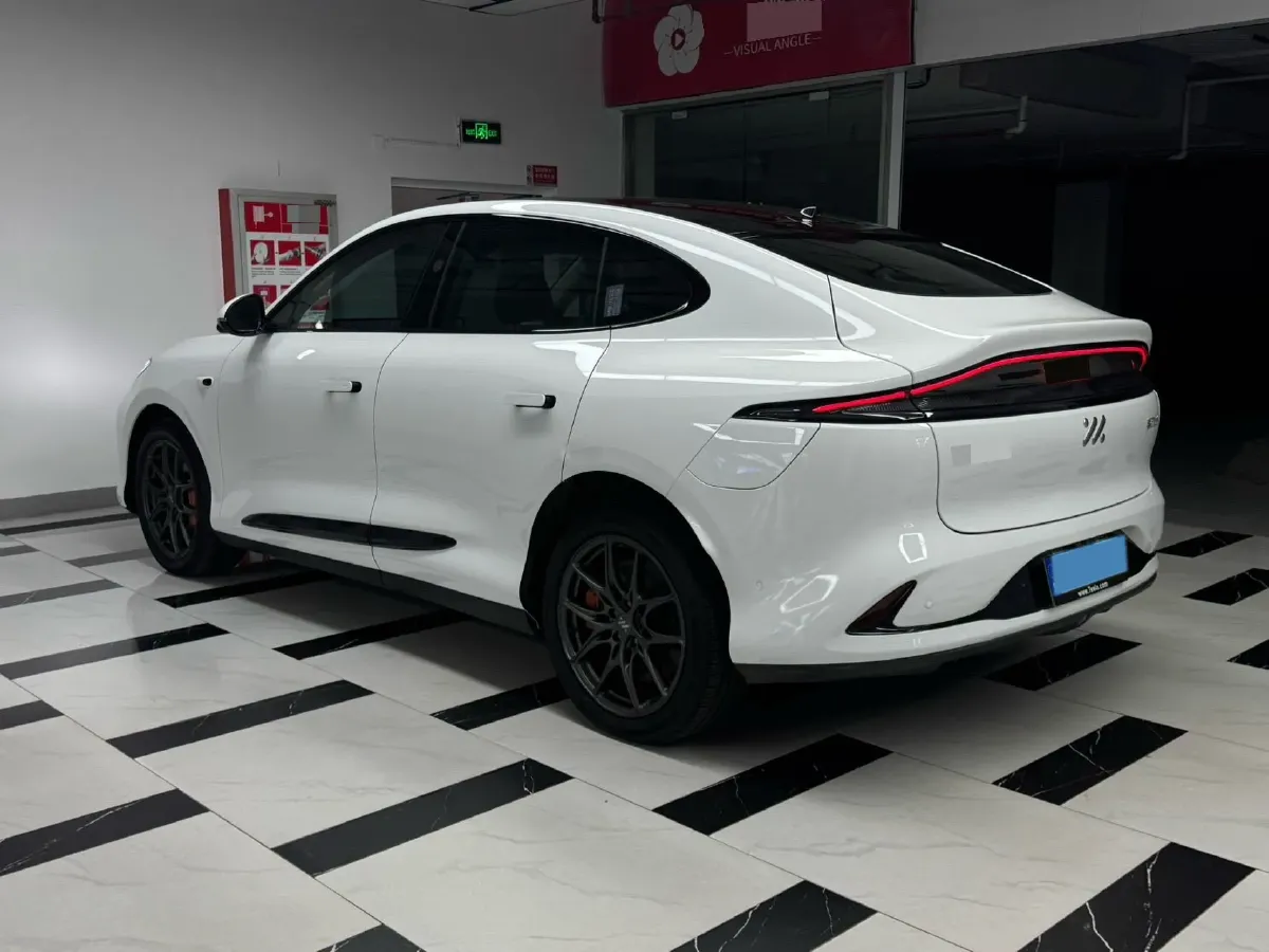 2025 IM LS6 BEV 75KWH,autocango,china used car exporter,china ev exporter,chinese used car exporter,chinese used ev exporter