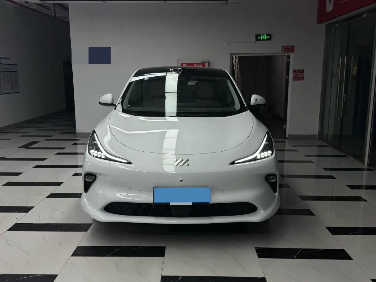 2025 IM LS6 BEV 75KWH,autocango,china used car exporter,china ev exporter,chinese used car exporter,chinese used ev exporter