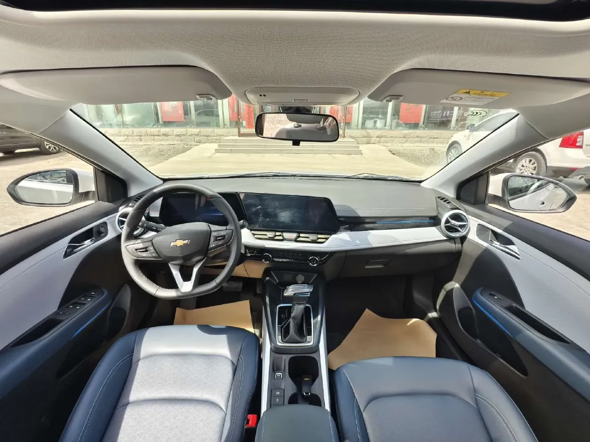 2024 Chevrolet Monza 1.5L 113HP L4 6DCT,autocango,china used car exporter,china ev exporter,chinese used car exporter,chinese used ev exporter