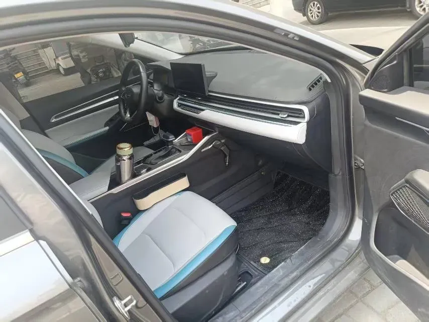 2023 Geely Emgrand 1.5L 127HP L4 CVT,autocango,china used car exporter,china ev exporter,chinese used car exporter,chinese used ev exporter