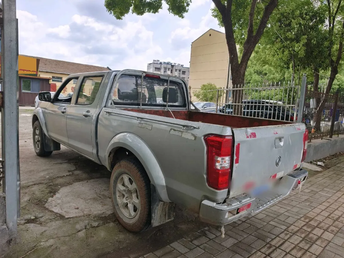 2018 Dongfeng RuiQi 2.5T 140HP L4 6MT,autocango,china used car exporter,china ev exporter,chinese used car exporter,chinese used ev exporter