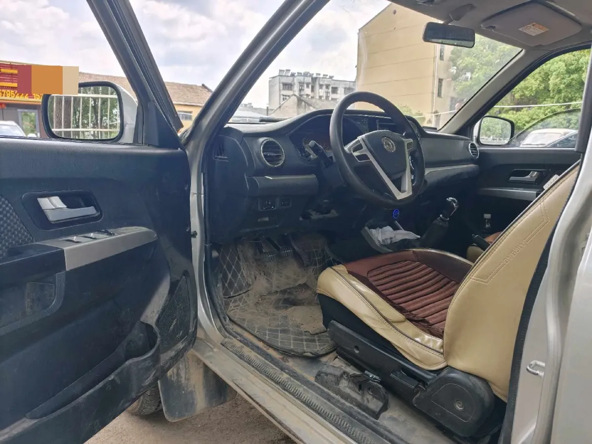 2018 Dongfeng RuiQi 2.5T 140HP L4 6MT,autocango,china used car exporter,china ev exporter,chinese used car exporter,chinese used ev exporter