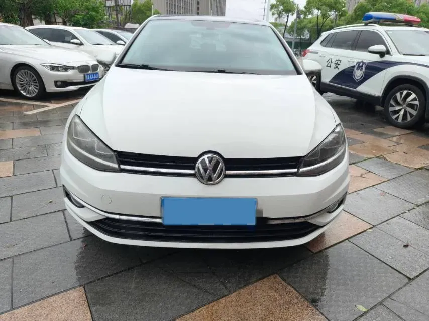 2020 Volkswagen Golf 1.4T 150HP L4 7DCT,autocango,china used car exporter,china ev exporter,chinese used car exporter,chinese used ev exporter