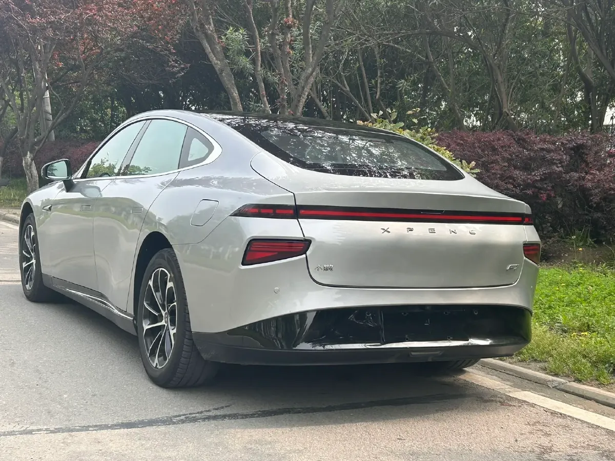 2022 Buick EnvisionS 2.0T 237HP L4 9AT,autocango,china used car exporter,china ev exporter,chinese used car exporter,chinese used ev exporter