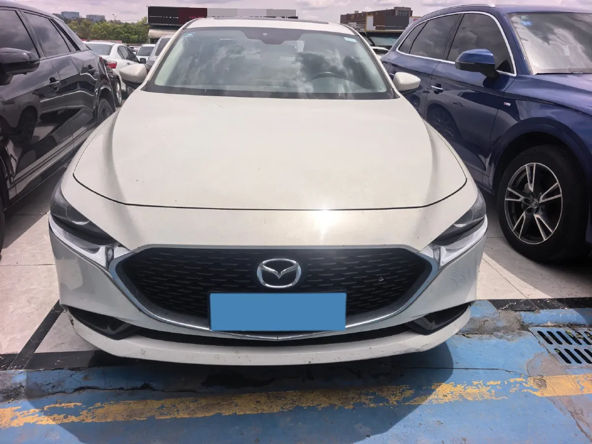 2020 Mazda 3 Axela 2.0L 158HP L4 6AT,autocango,china used car exporter,china ev exporter,chinese used car exporter,chinese used ev exporter