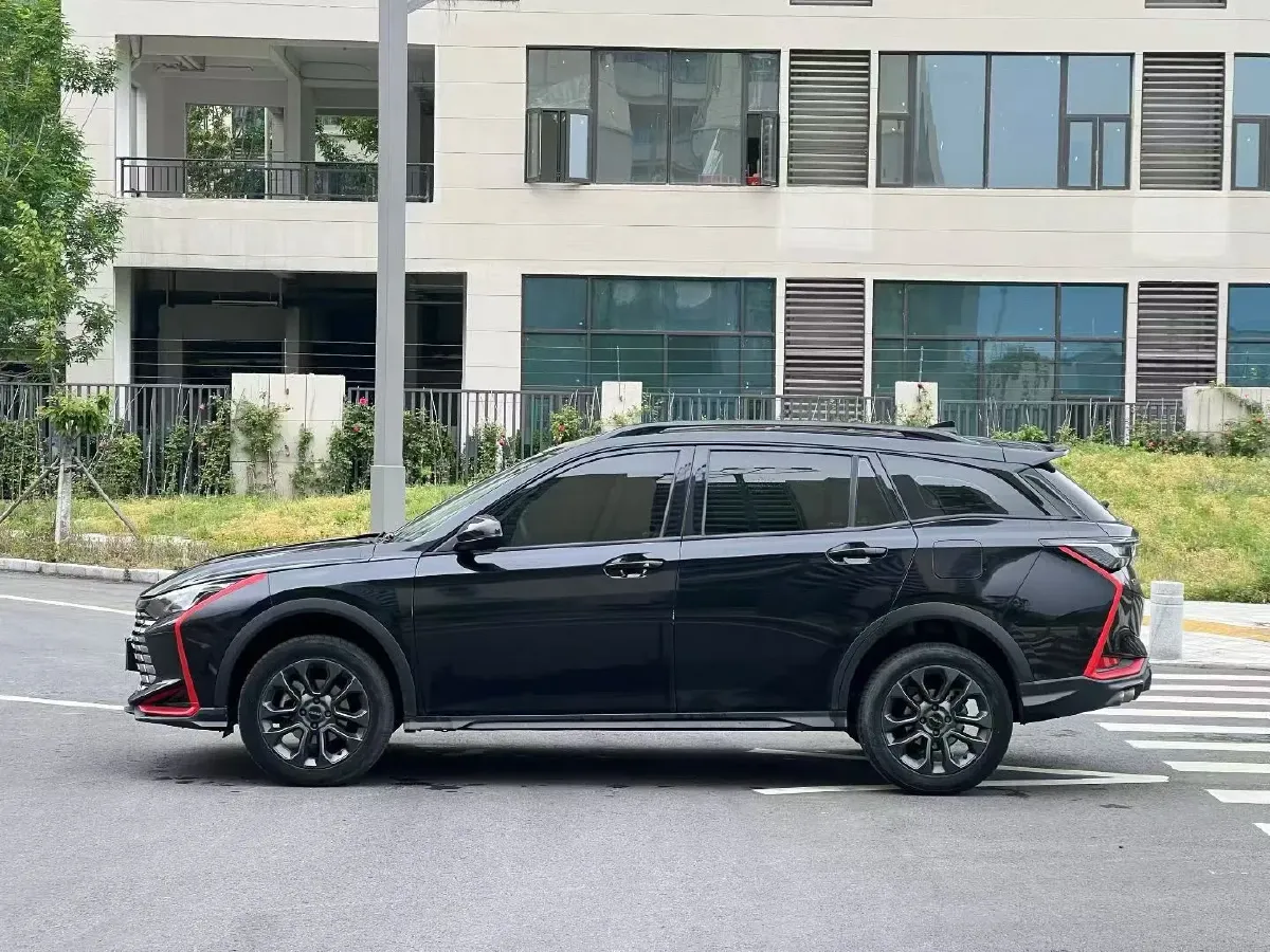 2023 DongFeng Aeolus YiXuan GS 1.5L 125HP L4 6DCT,autocango,china used car exporter,china ev exporter,chinese used car exporter,chinese used ev exporter