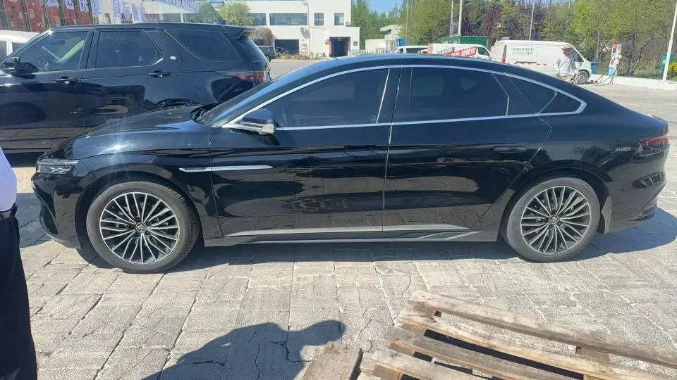 2023 BYD Han BEV 60.48KWH,autocango,china used car exporter,china ev exporter,chinese used car exporter,chinese used ev exporter