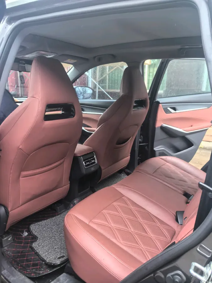 2023 ChangAn CS75 Plus 1.5T 188HP L4 8AT,autocango,china used car exporter,china ev exporter,chinese used car exporter,chinese used ev exporter