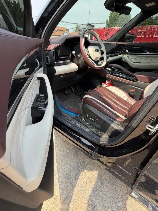 2024 Geely Monjaro 2.0T 238HP L4 8AT,autocango,china used car exporter,china ev exporter,chinese used car exporter,chinese used ev exporter