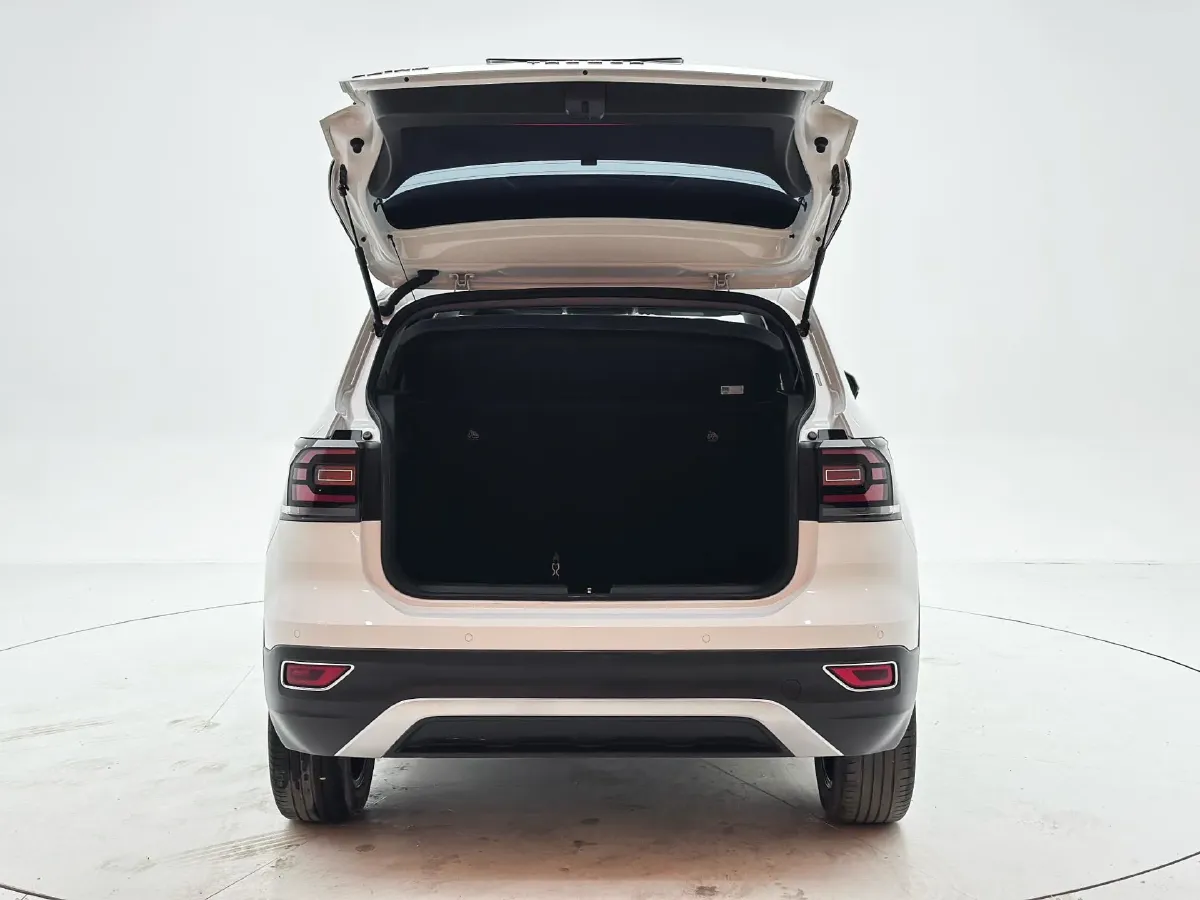 2021 Volkswagen Tacqua 1.5L 113HP L4 6AT,autocango,china used car exporter,china ev exporter,chinese used car exporter,chinese used ev exporter