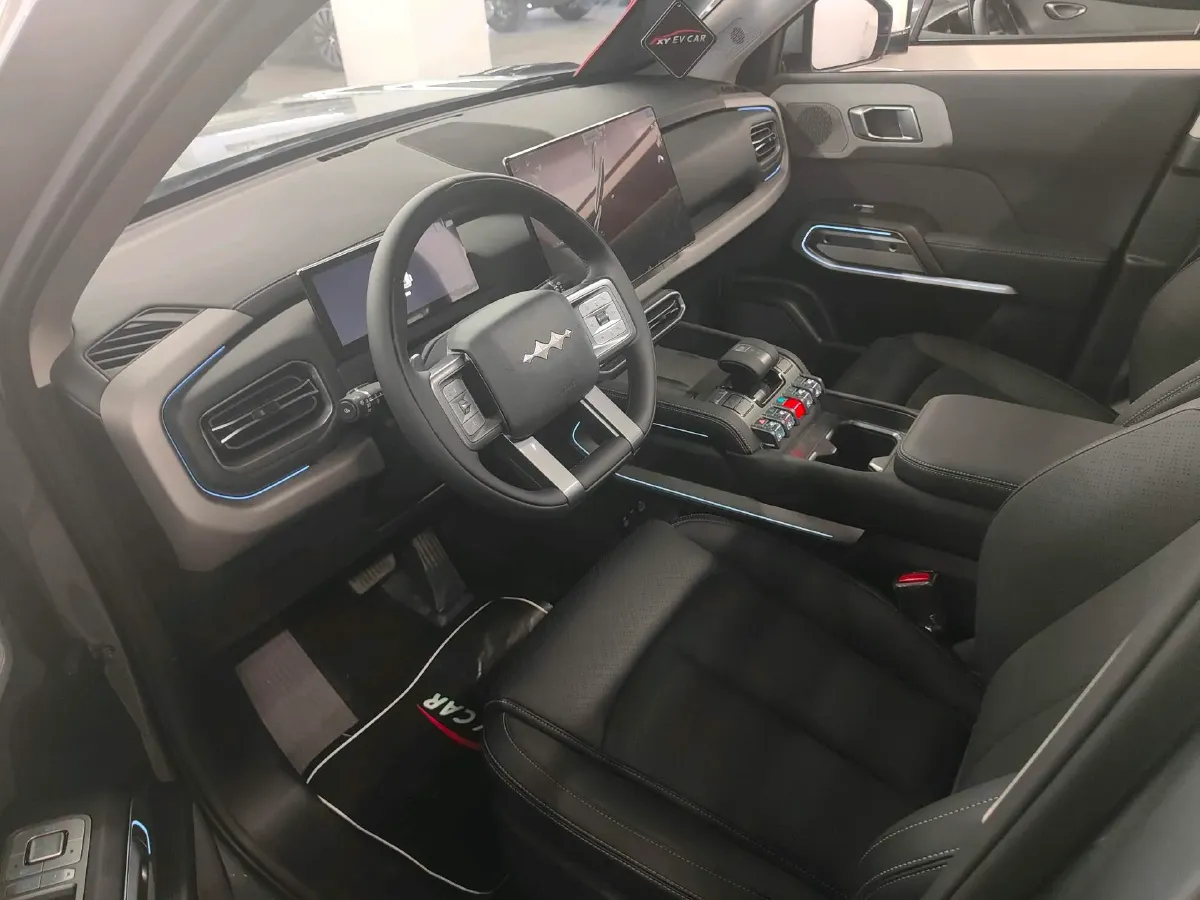 2025 FangChengBao Tai 3 BEV,autocango,china used car exporter,china ev exporter,chinese used car exporter,chinese used ev exporter