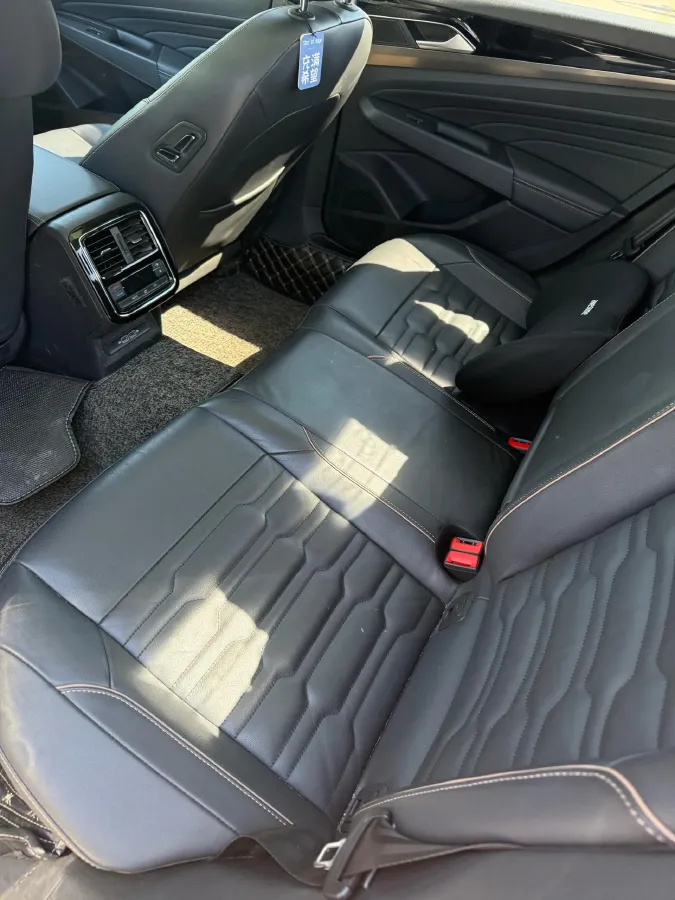 2019 Skoda Kodiak 2.0T 186HP L4 7DCT,autocango,china used car exporter,china ev exporter,chinese used car exporter,chinese used ev exporter