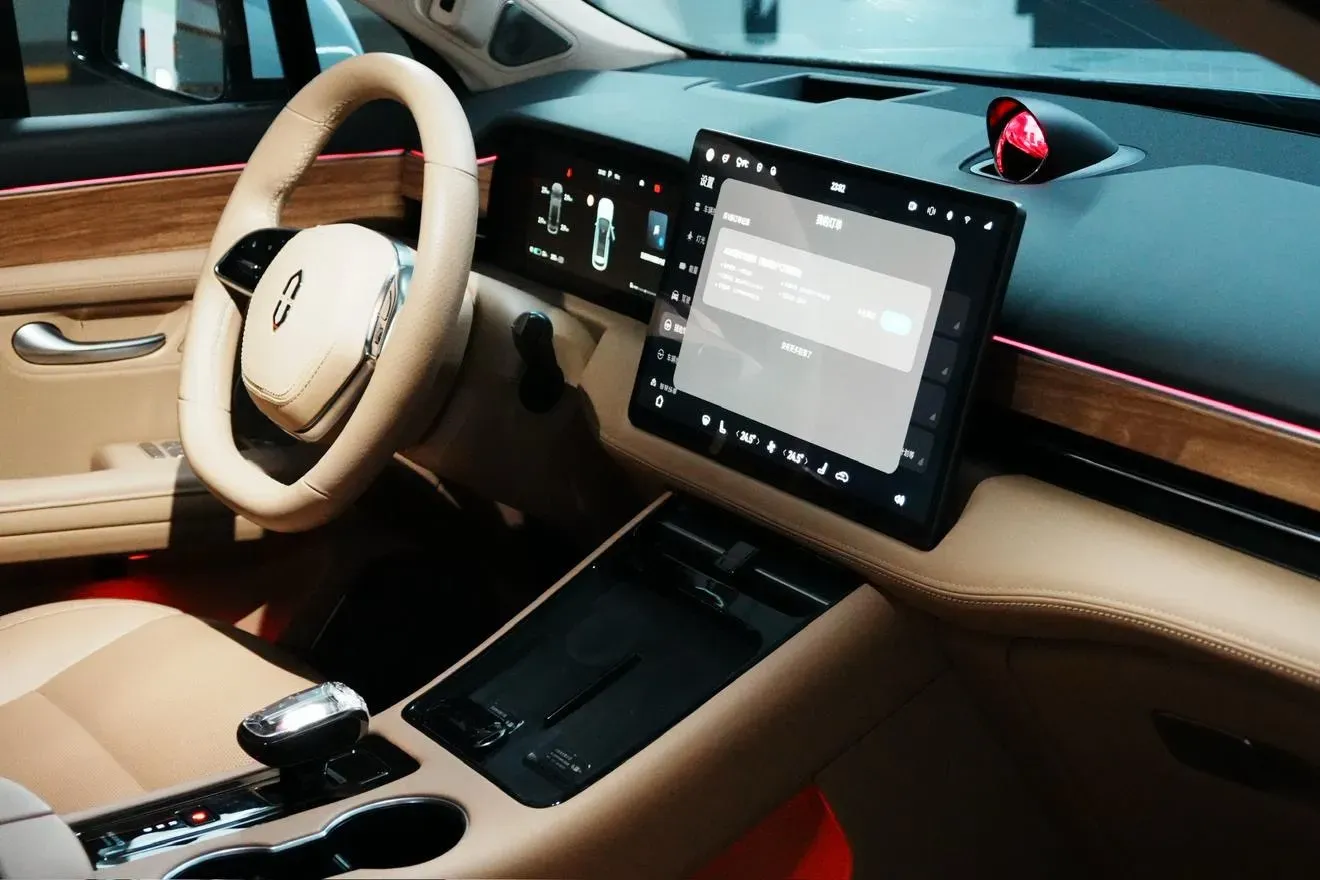 2024 AITO AITO M5 BEV 83KWH,autocango,china used car exporter,china ev exporter,chinese used car exporter,chinese used ev exporter