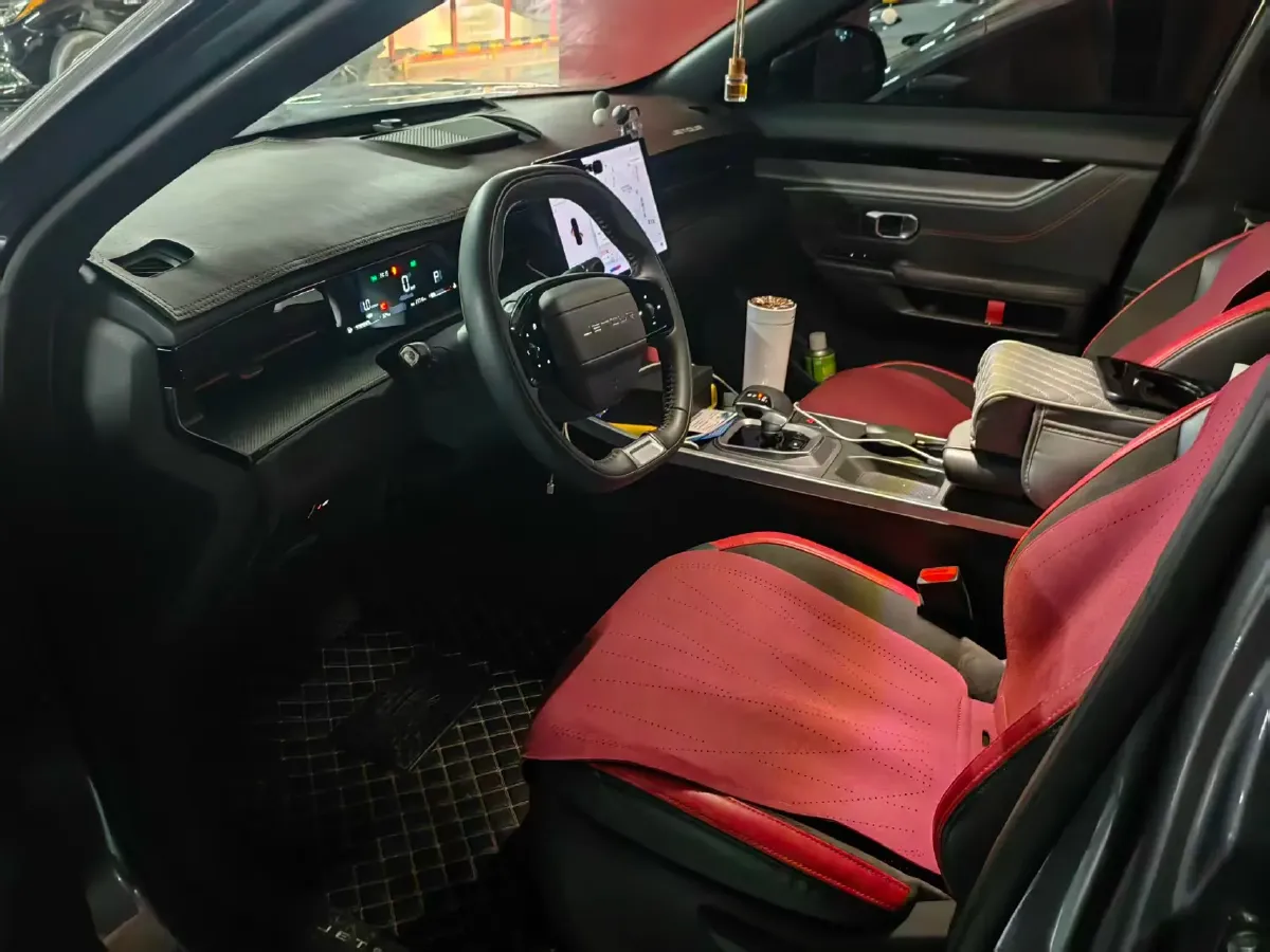 2024 Jetour DASHING 1.5T 156HP L4 6DCT,autocango,china used car exporter,china ev exporter,chinese used car exporter,chinese used ev exporter