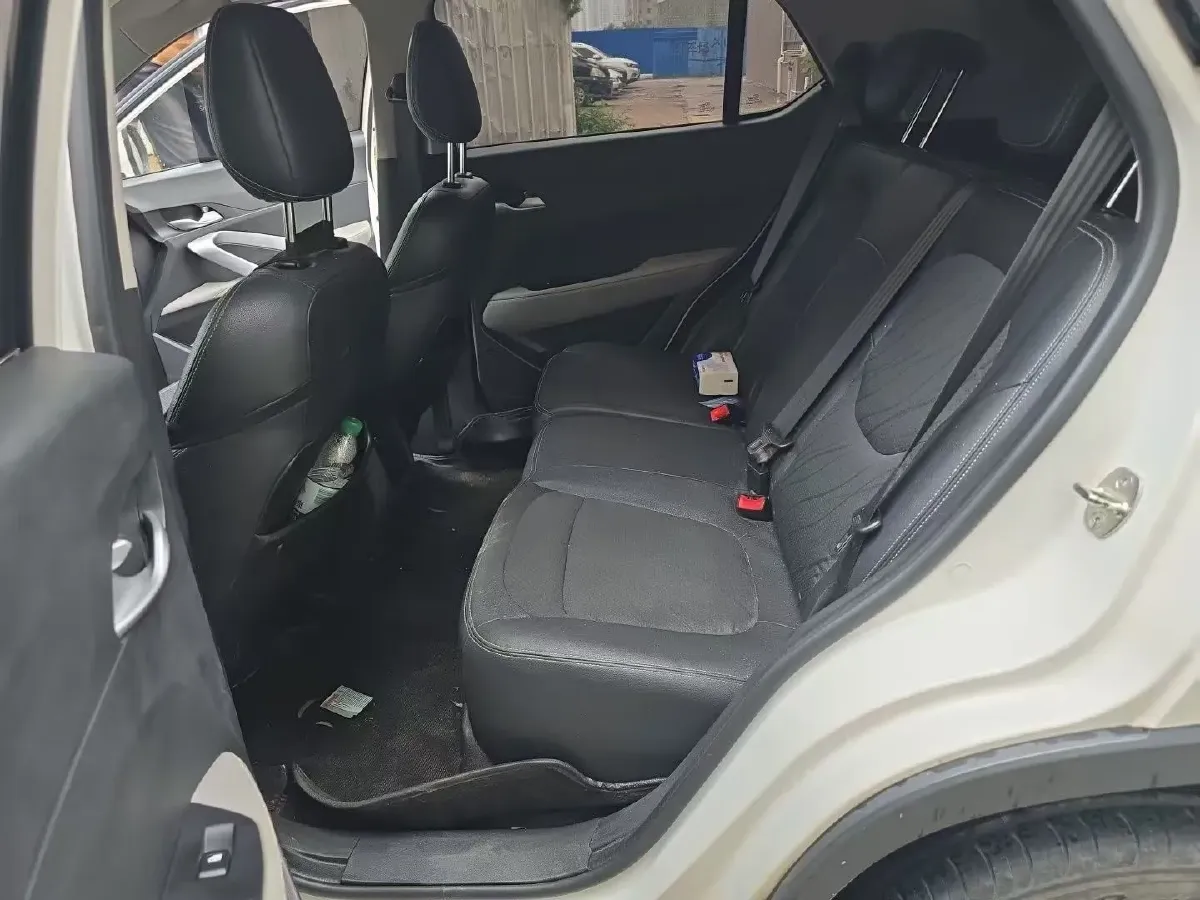 2017 HaiMa S5 Young Edition 1.6L 122HP L4 5MT,autocango,china used car exporter,china ev exporter,chinese used car exporter,chinese used ev exporter