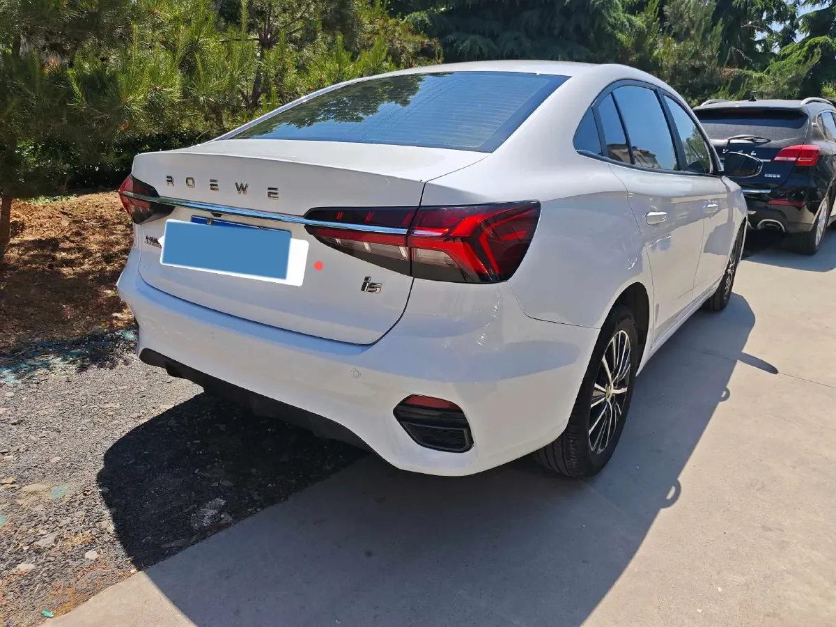 2021 Roewe i5 1.5L 120HP L4 CVT,autocango,china used car exporter,china ev exporter,chinese used car exporter,chinese used ev exporter