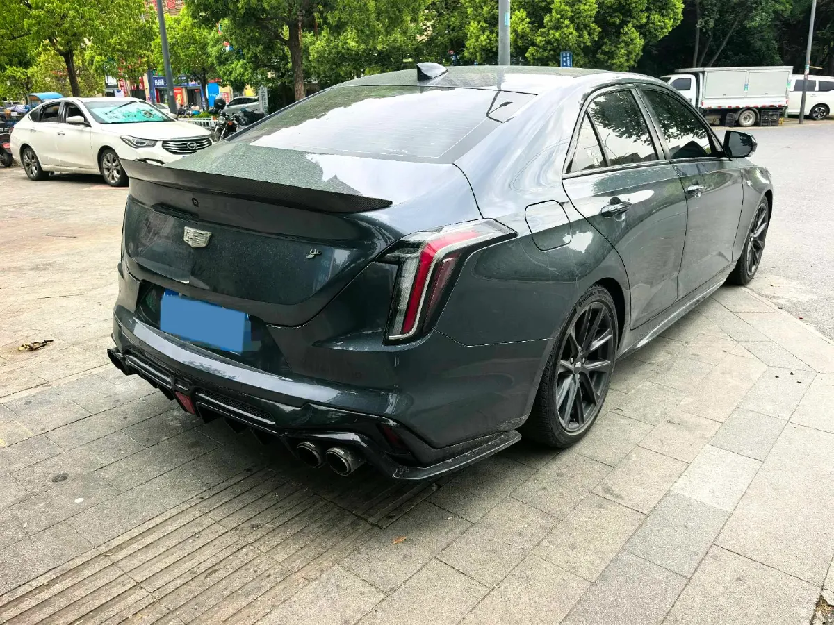 2021 Cadillac CT4 2.0T 237HP L4 8AT,autocango,china used car exporter,china ev exporter,chinese used car exporter,chinese used ev exporter