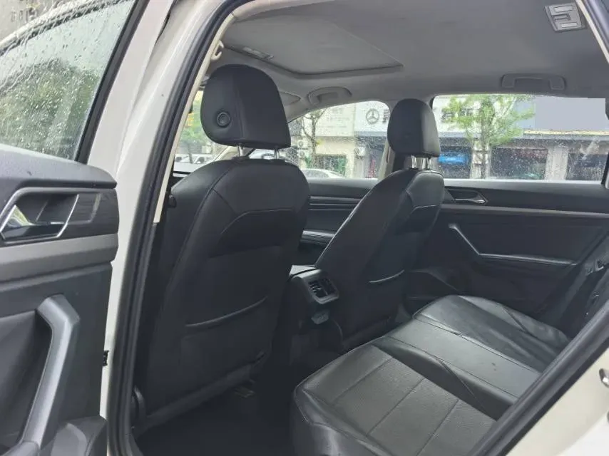 2019 Volkswagen Lavida 1.5L 113HP L4 6AT,autocango,china used car exporter,china ev exporter,chinese used car exporter,chinese used ev exporter