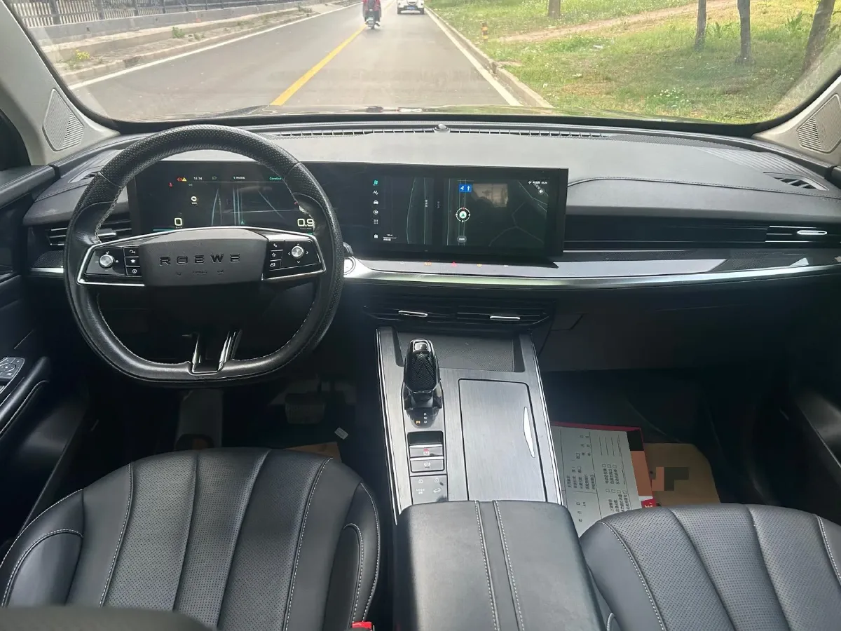 2022 Roewe RX5 MAX 1.5T 181HP L4 6AT,autocango,china used car exporter,china ev exporter,chinese used car exporter,chinese used ev exporter