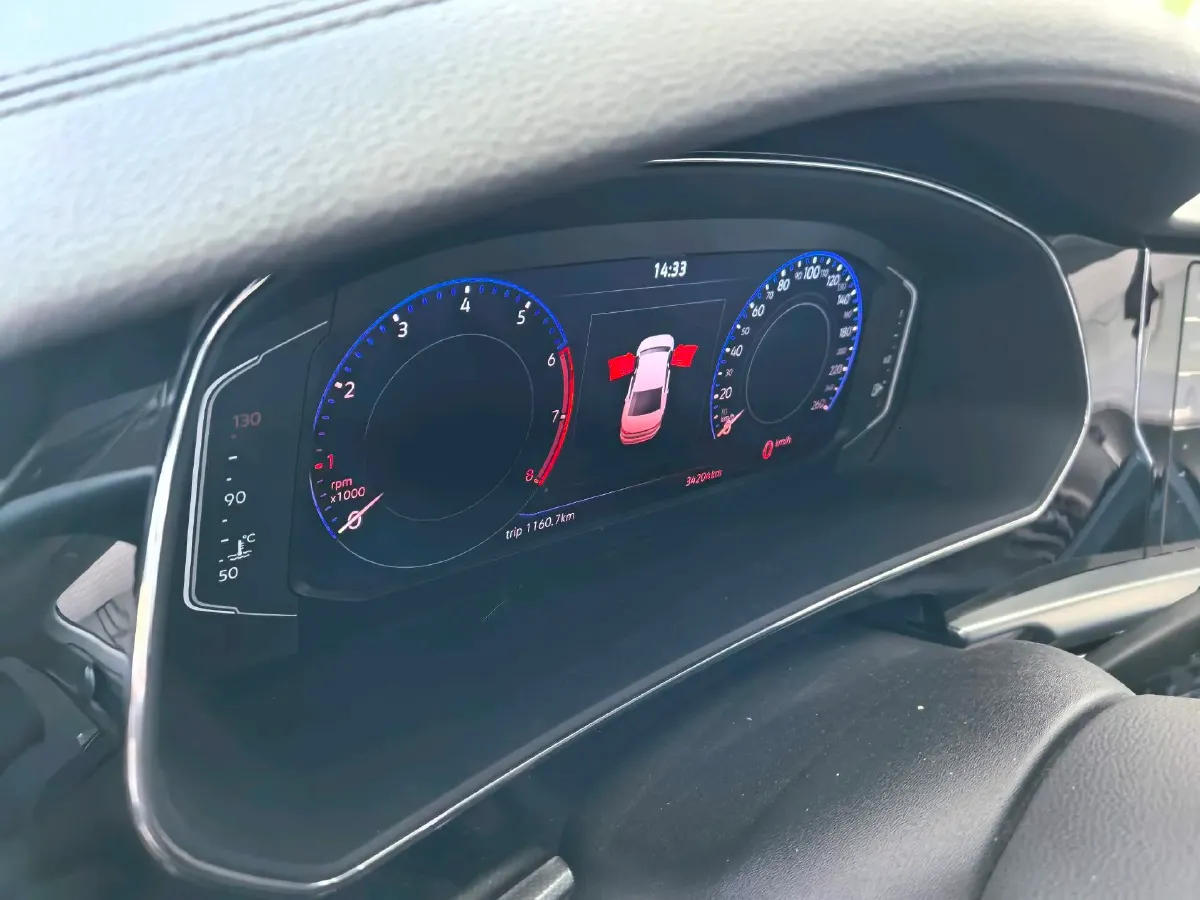 2024 Volkswagen Passat 2.0T 220HP L4 7DCT,autocango,china used car exporter,china ev exporter,chinese used car exporter,chinese used ev exporter