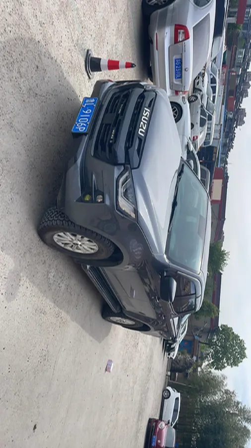2023 Isuzu D-MAX 1.9T 177HP L4 8AT,autocango,china used car exporter,china ev exporter,chinese used car exporter,chinese used ev exporter