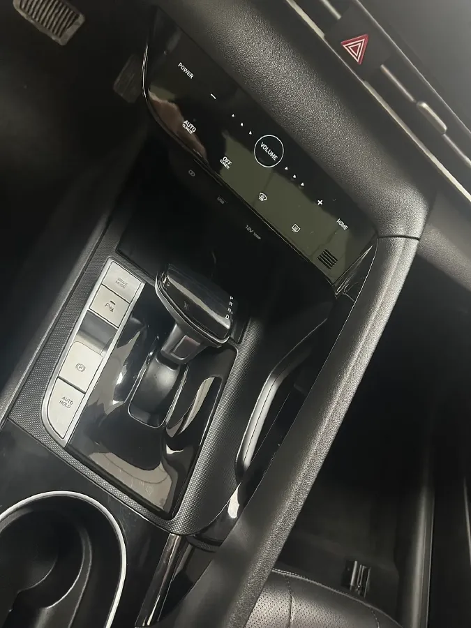 2022 Hyundai Elantra 1.5L 115HP L4 CVT,autocango,china used car exporter,china ev exporter,chinese used car exporter,chinese used ev exporter