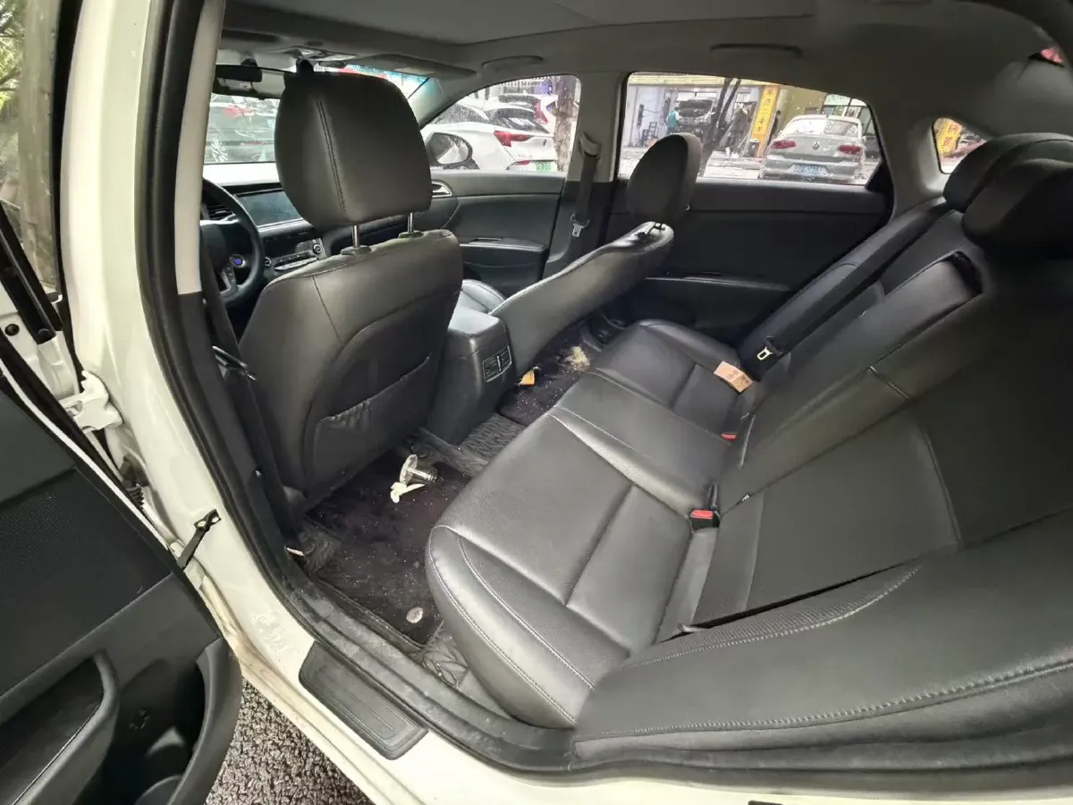 2017 Hyundai Mistra 1.8L 143HP L4 6AT,autocango,china used car exporter,china ev exporter,chinese used car exporter,chinese used ev exporter