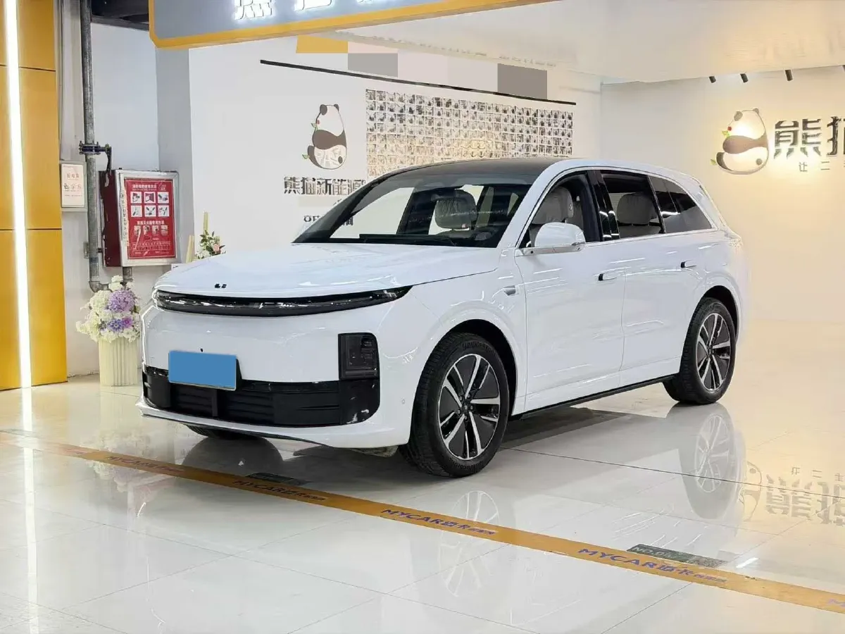 2024 Li L6 Range Extended 154HP L4 REEV 36.8KWH,autocango,china used car exporter,china ev exporter,chinese used car exporter,chinese used ev exporter