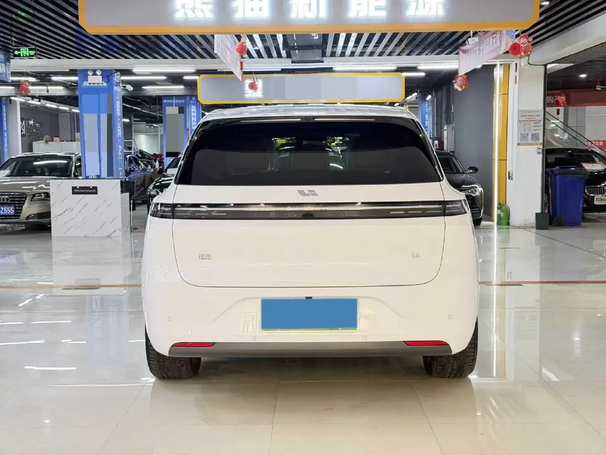 2024 Li L6 Range Extended 154HP L4 REEV 36.8KWH,autocango,china used car exporter,china ev exporter,chinese used car exporter,chinese used ev exporter