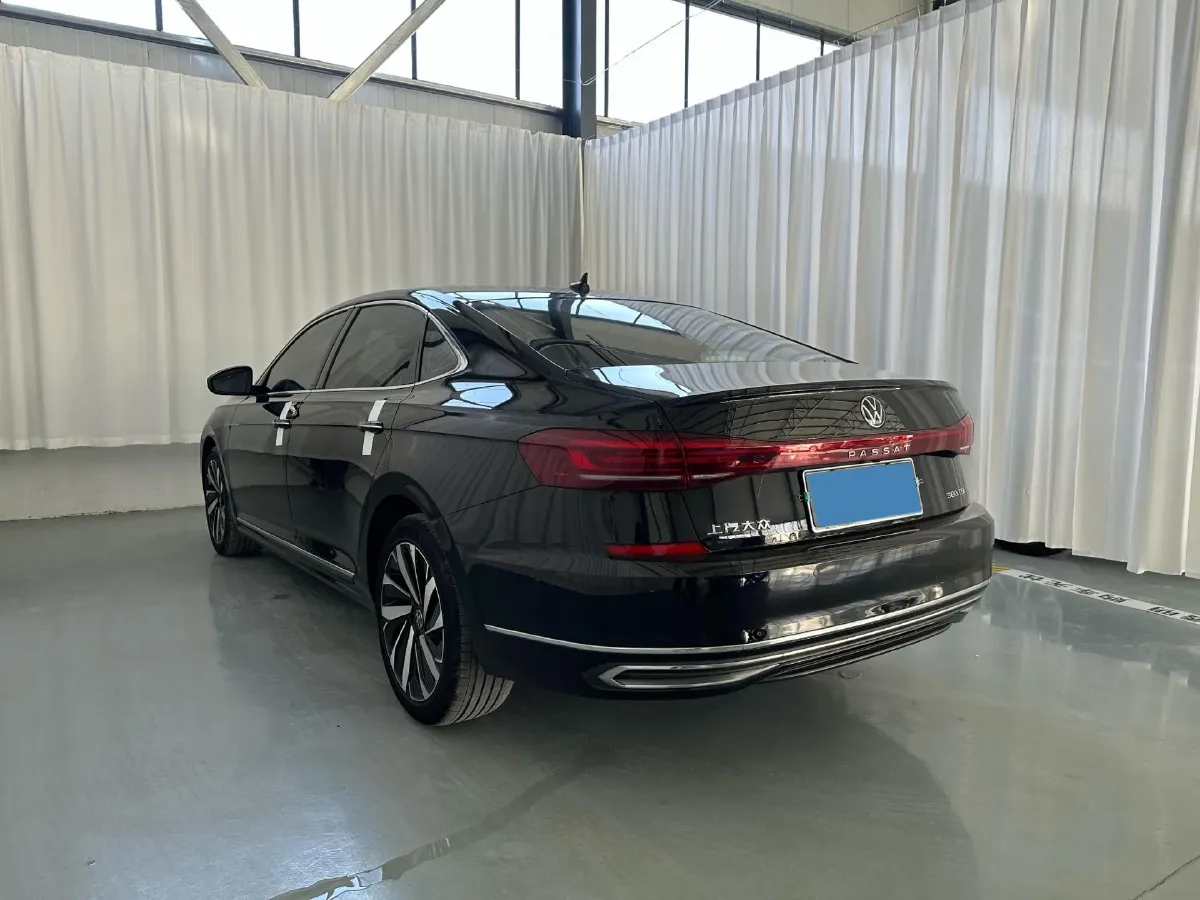 2022 Xpeng P7 BEV 60.2KWH,autocango,china used car exporter,china ev exporter,chinese used car exporter,chinese used ev exporter