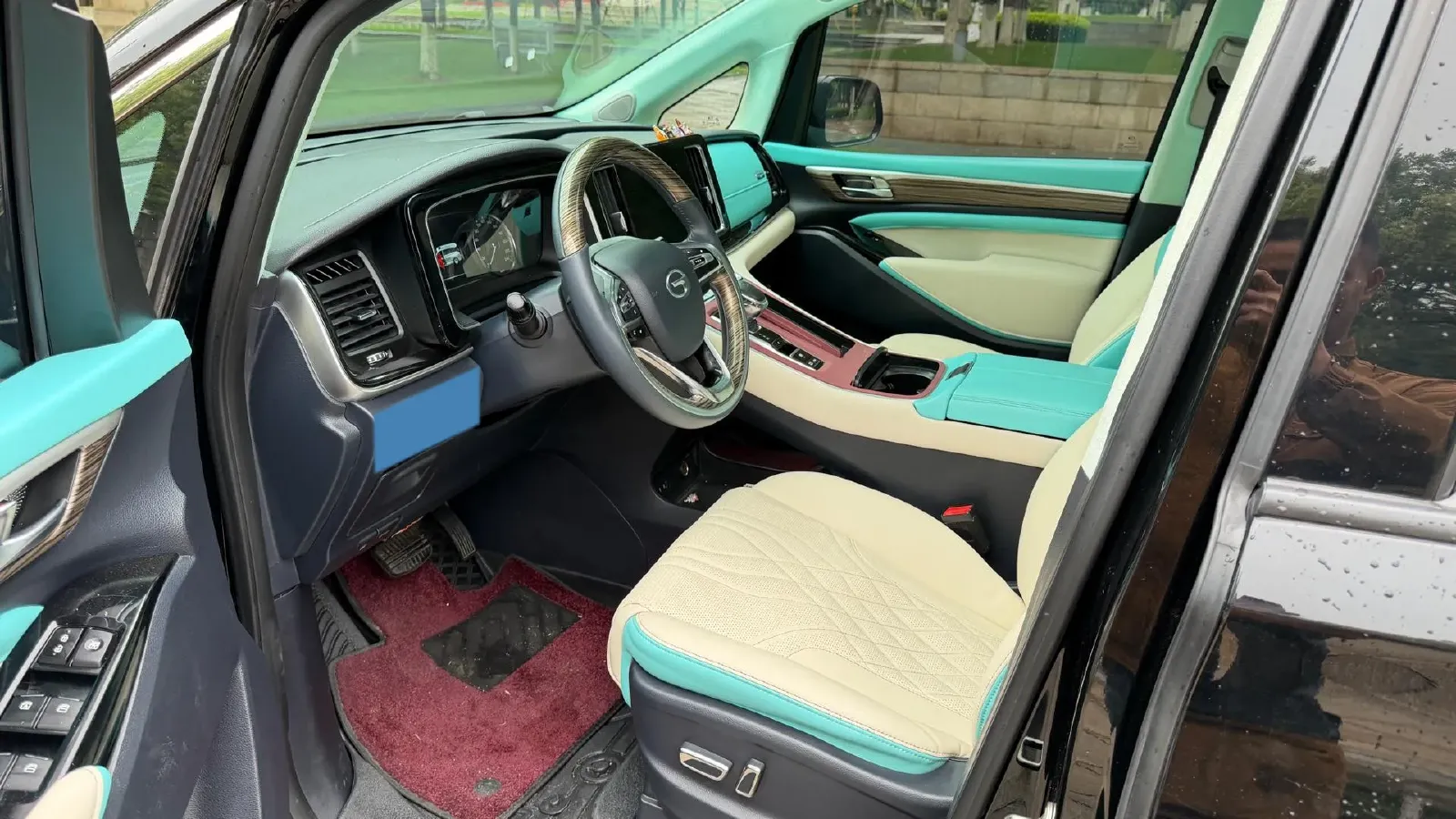 2023 GAC Trumpchi M8 2.0T 252HP L4 8AT,autocango,china used car exporter,china ev exporter,chinese used car exporter,chinese used ev exporter