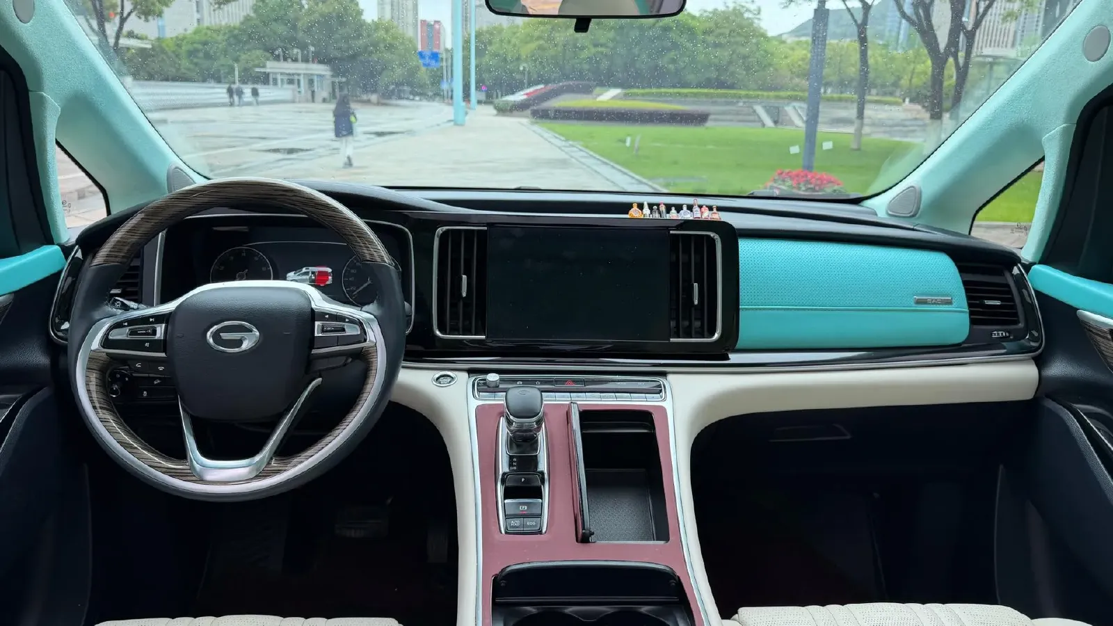 2023 GAC Trumpchi M8 2.0T 252HP L4 8AT,autocango,china used car exporter,china ev exporter,chinese used car exporter,chinese used ev exporter