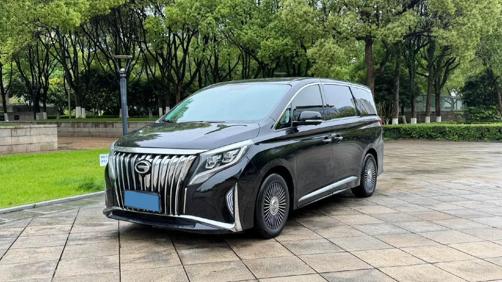 2023 GAC Trumpchi M8 2.0T 252HP L4 8AT,autocango,china used car exporter,china ev exporter,chinese used car exporter,chinese used ev exporter