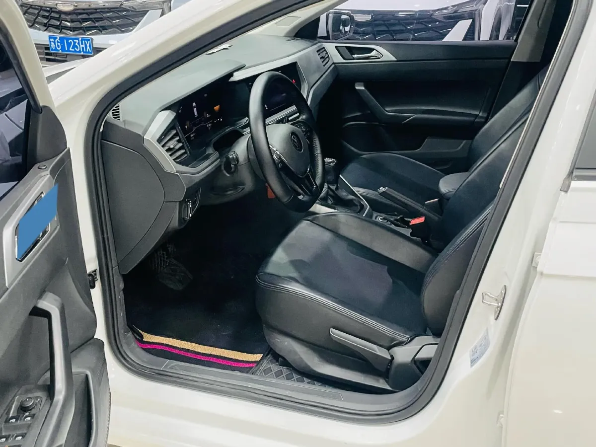 2023 Volkswagen Polo 1.5L 110HP L4 6AT,autocango,china used car exporter,china ev exporter,chinese used car exporter,chinese used ev exporter