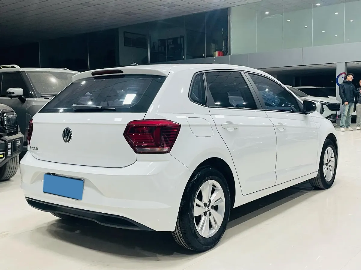 2023 Volkswagen Polo 1.5L 110HP L4 6AT,autocango,china used car exporter,china ev exporter,chinese used car exporter,chinese used ev exporter