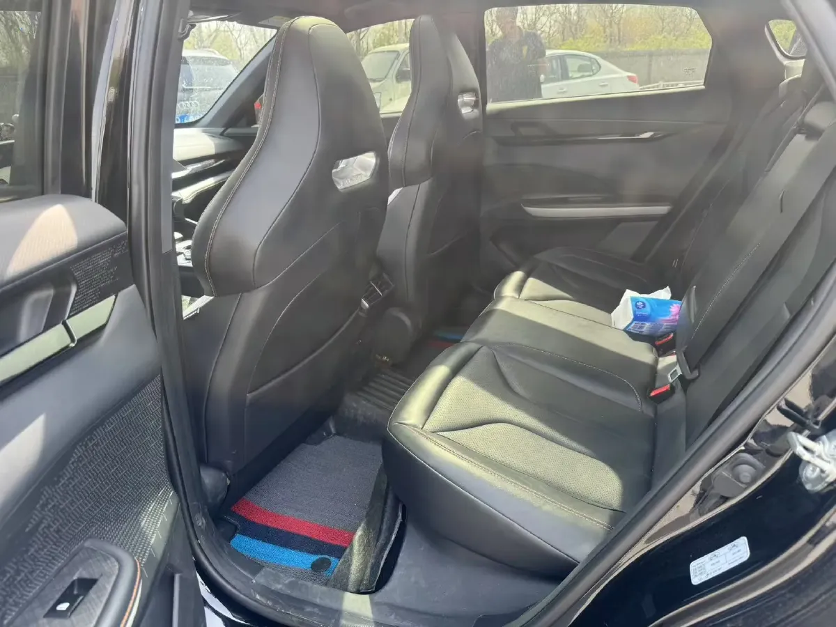 2023 ChangAn UNI-V 1.5T 188HP L4 7DCT,autocango,china used car exporter,china ev exporter,chinese used car exporter,chinese used ev exporter