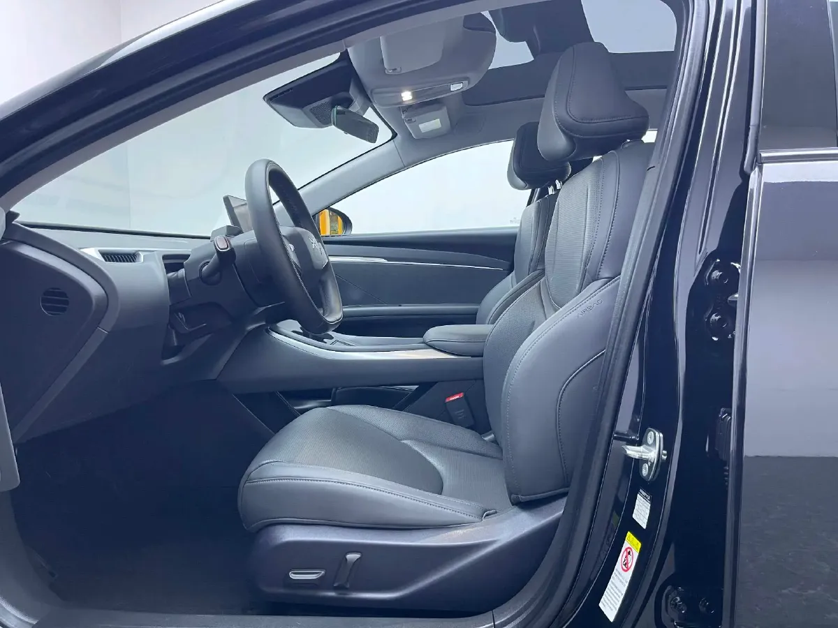 2024 Xpeng MONA M03 BEV 62.2KWH,autocango,china used car exporter,china ev exporter,chinese used car exporter,chinese used ev exporter