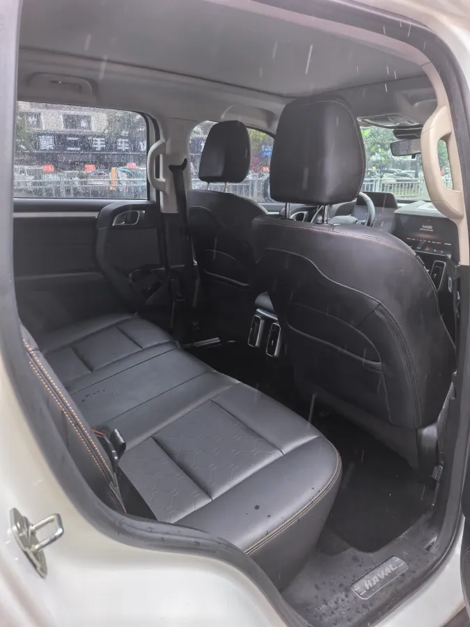 2021 Haval Dargo 2.0T 211HP L4 7DCT,autocango,china used car exporter,china ev exporter,chinese used car exporter,chinese used ev exporter