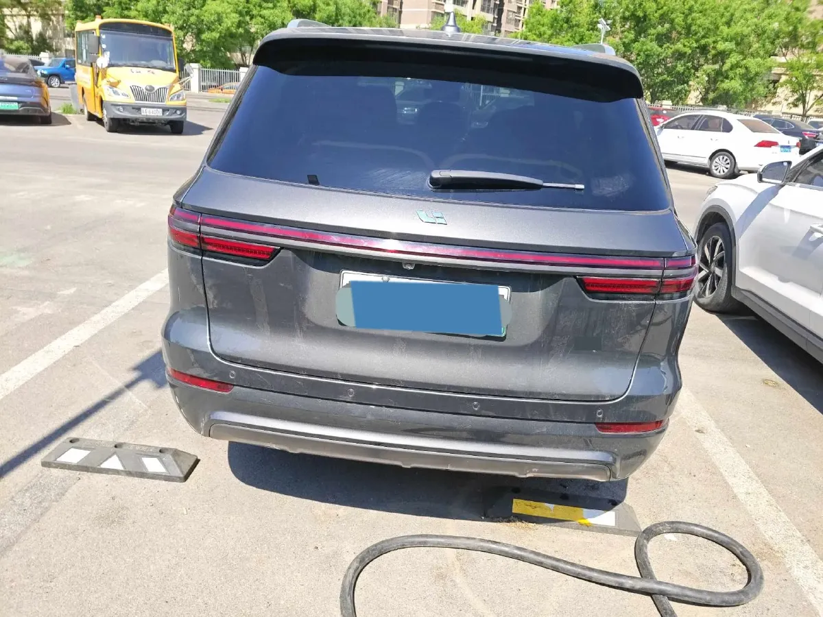 2020 Li ONE Range Extended 131HP REEV 40.5KWH,autocango,china used car exporter,china ev exporter,chinese used car exporter,chinese used ev exporter