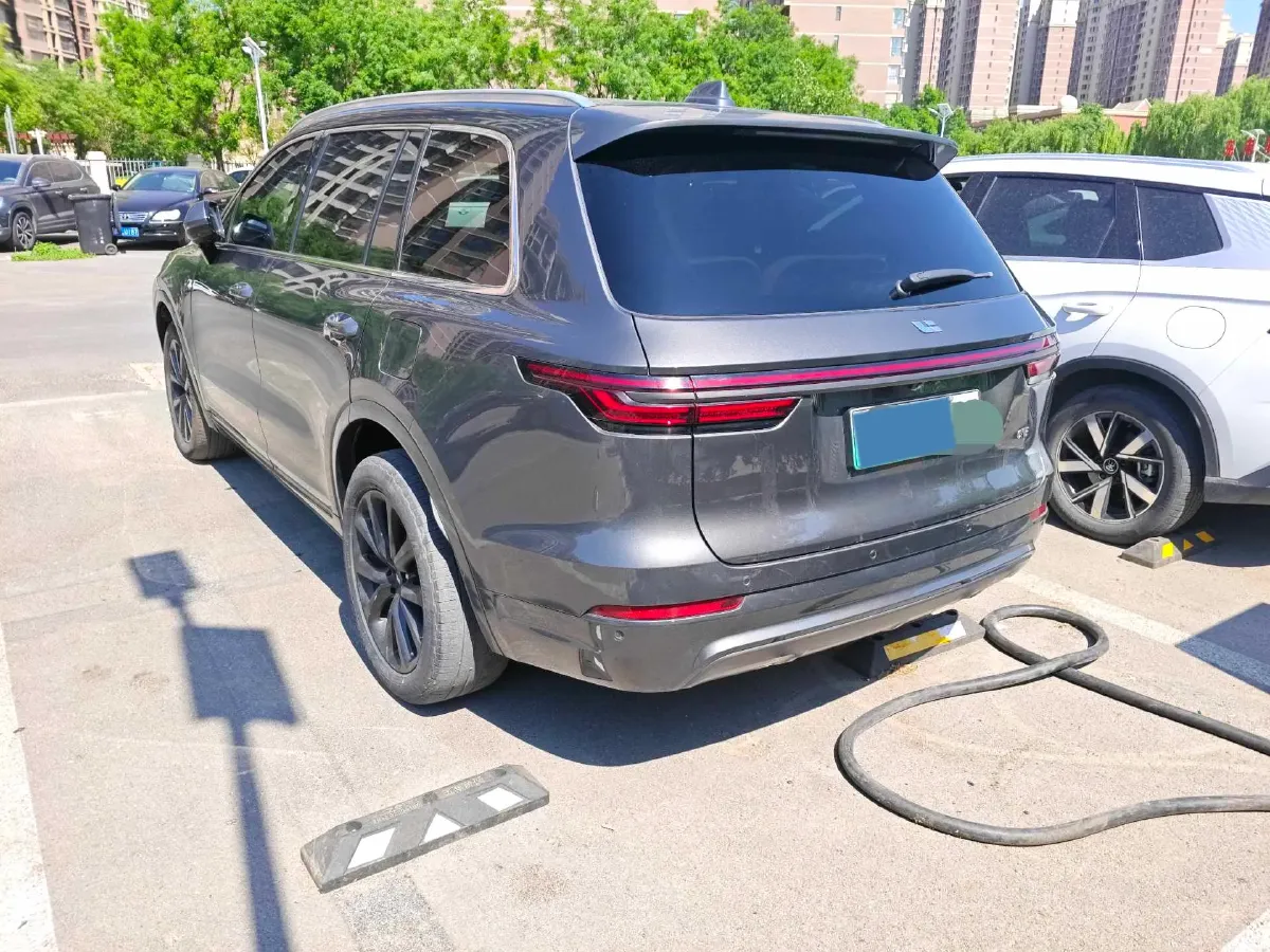 2020 Li ONE Range Extended 131HP REEV 40.5KWH,autocango,china used car exporter,china ev exporter,chinese used car exporter,chinese used ev exporter