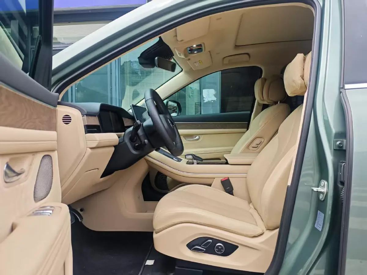 2022 Infiniti Q50L 2.0T 211HP L4 7AT,autocango,china used car exporter,china ev exporter,chinese used car exporter,chinese used ev exporter