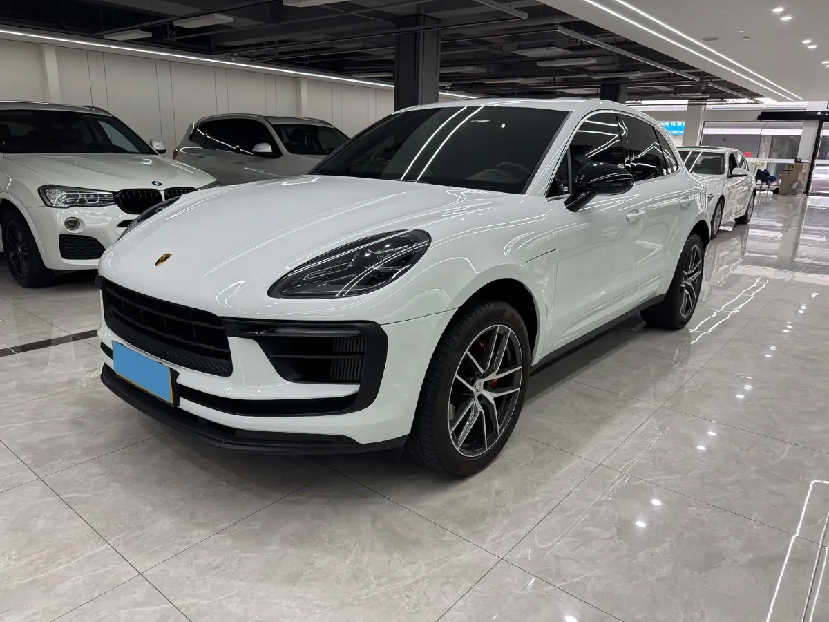 2024 Porsche Macan 2.9T 380HP V6 7DCT,autocango,china used car exporter,china ev exporter,chinese used car exporter,chinese used ev exporter