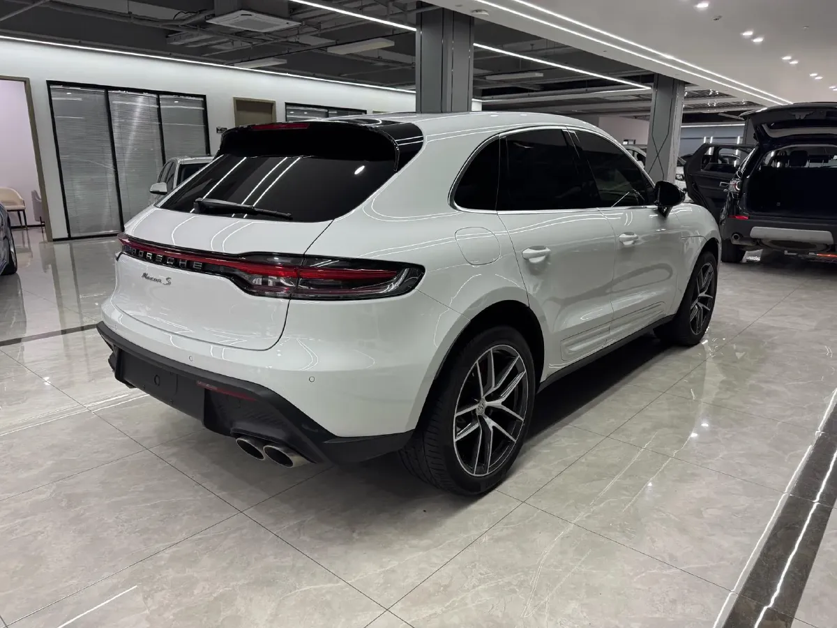 2024 Porsche Macan 2.9T 380HP V6 7DCT,autocango,china used car exporter,china ev exporter,chinese used car exporter,chinese used ev exporter