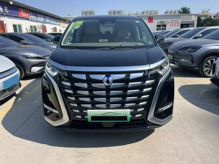 2022 Mercedes-Benz GLC Class 2.0T 197HP L4 9AT,autocango,china used car exporter,china ev exporter,chinese used car exporter,chinese used ev exporter