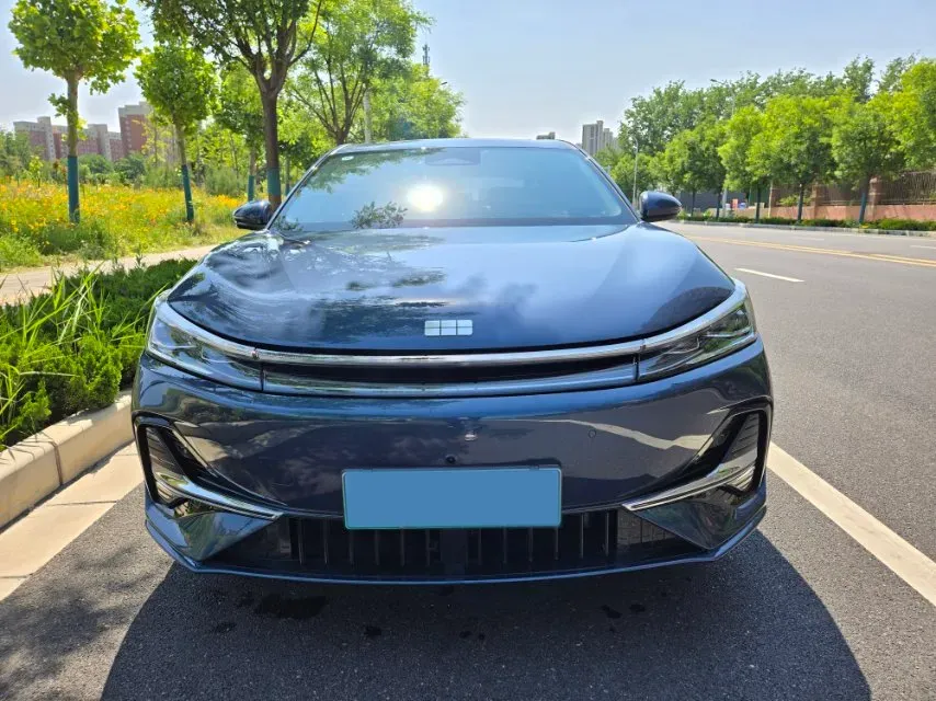 2025 Geely Galaxy A7 1.5L 112HP L4 1DHT PHEV,autocango,china used car exporter,china ev exporter,chinese used car exporter,chinese used ev exporter