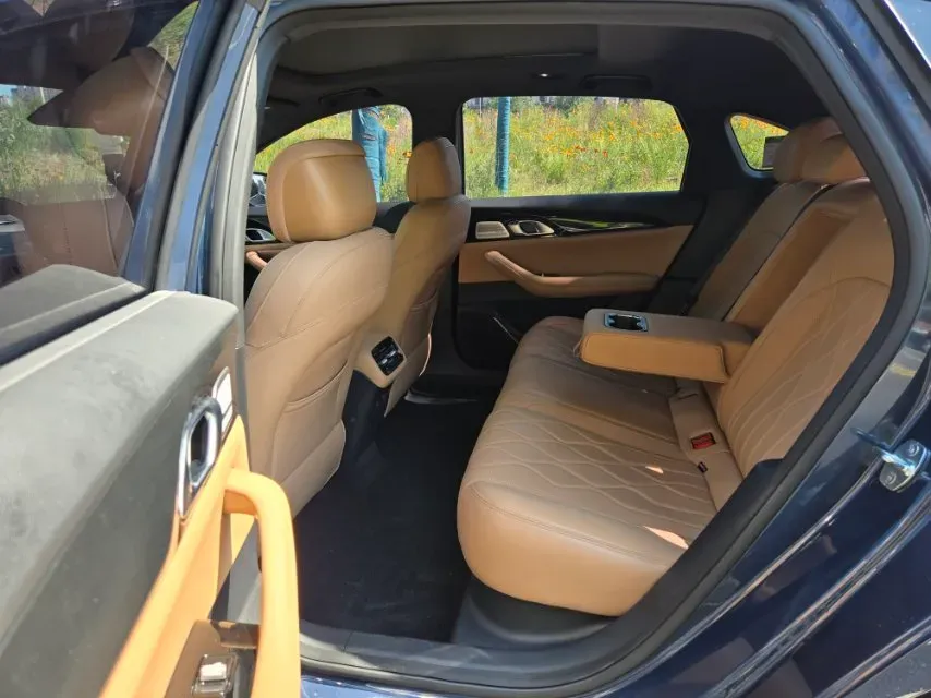 2025 Geely Galaxy A7 1.5L 112HP L4 1DHT PHEV,autocango,china used car exporter,china ev exporter,chinese used car exporter,chinese used ev exporter