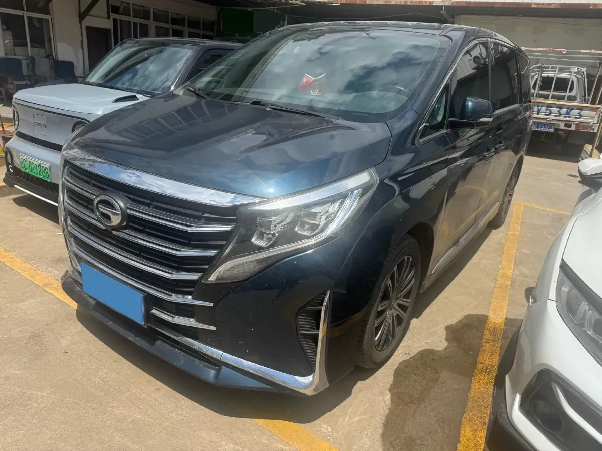 2021 GAC Trumpchi M8 2.0T 252HP L4 8AT,autocango,china used car exporter,china ev exporter,chinese used car exporter,chinese used ev exporter