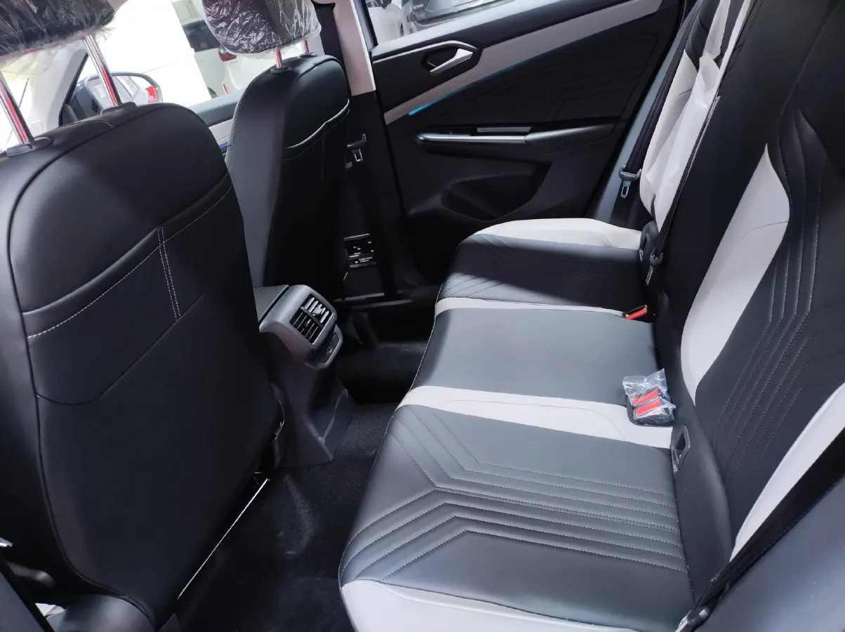 2026 Jetta VS5 1.4T 150HP L4 6AT,autocango,china used car exporter,china ev exporter,chinese used car exporter,chinese used ev exporter